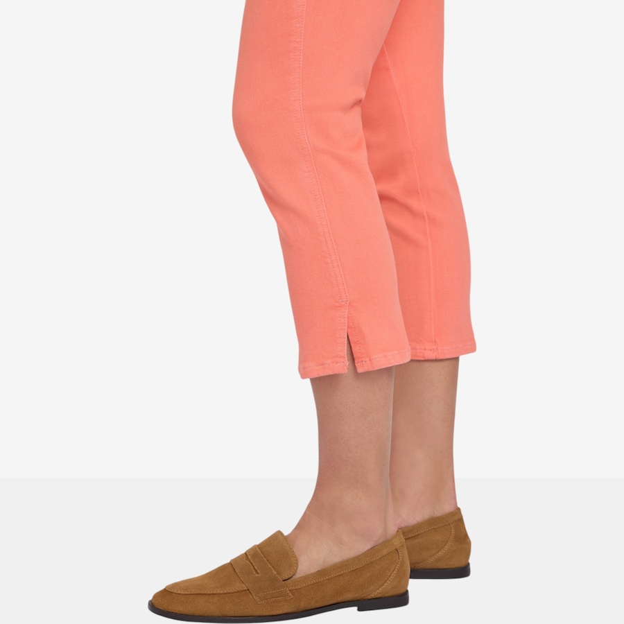 Image 122581_ALTMORE9.jpg, Product 122-581 / Price $49.33, NYDJ Chloe Capri with Side Slits from NYDJ on TSC.ca's Fashion department