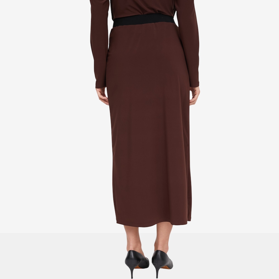 Image 122628_ALTMORE3.jpg, Product 122-628 / Price $44.88, Marallis ITY Colourblock Skirt from Marallis on TSC.ca's Fashion department