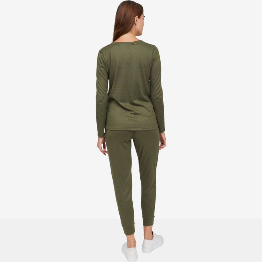 Image 122752_ALTMORE2.jpg, Product 122-752 / Price $70.00, Cuddl Duds Comfort Code Soft Sweater 2-Piece Lounge Set from Cuddl Duds on TSC.ca's Fashion department