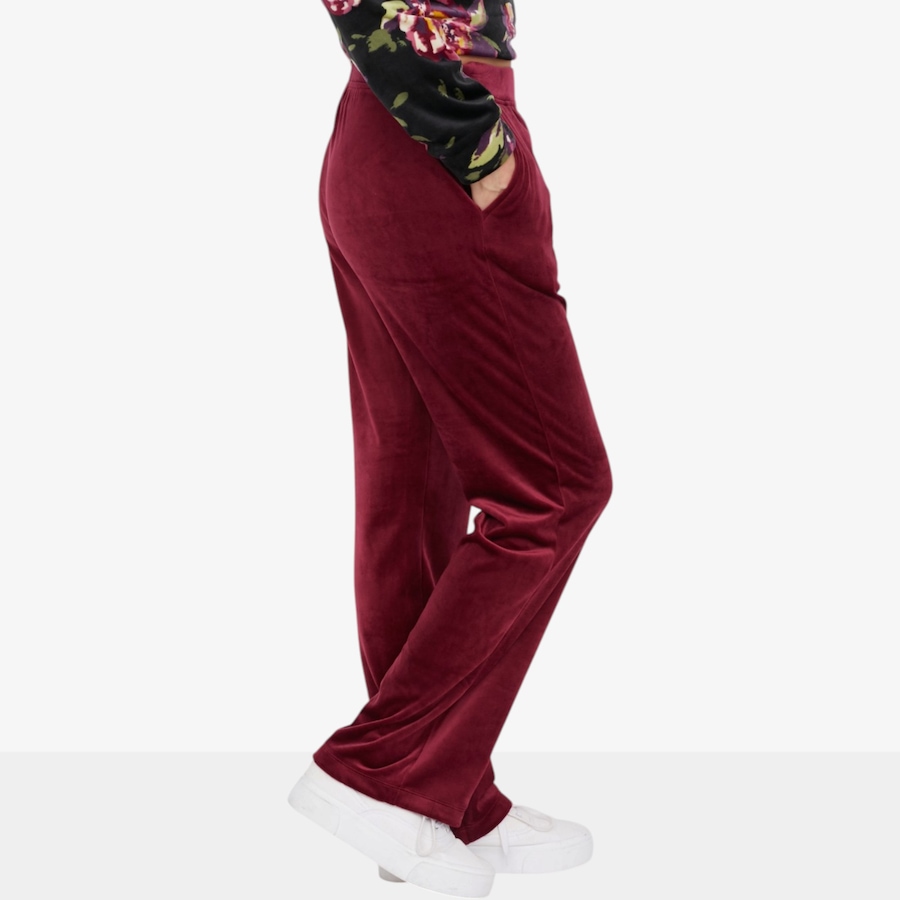 Image 122762_ALTMORE1.jpg, Product 122-762 / Price $39.99, Cuddl Duds Comfort Code Plush Velour Bootcut Pant from Cuddl Duds on TSC.ca's Fashion department