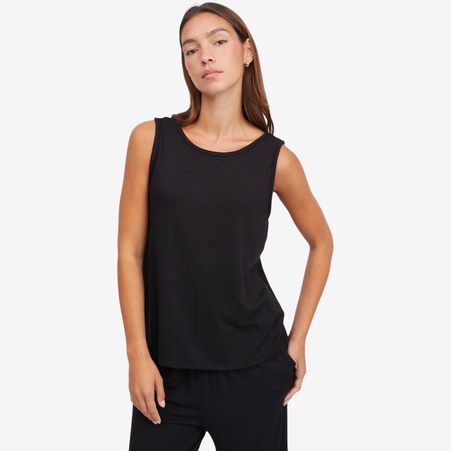 Image 122921_ALTMORE2.jpg, Product 122-921 / Price $54.99, Kim & Co. Fine Sweater Knit Reversible Essential Top from Kim & Co. on TSC.ca's Fashion department