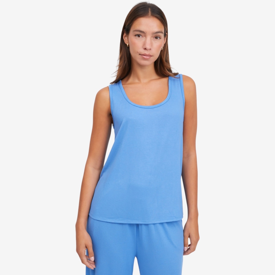 Image 122921_PYBLU.jpg, Product 122-921 / Price $54.99, Kim & Co. Fine Sweater Knit Reversible Essential Top from Kim & Co. on TSC.ca's Fashion department