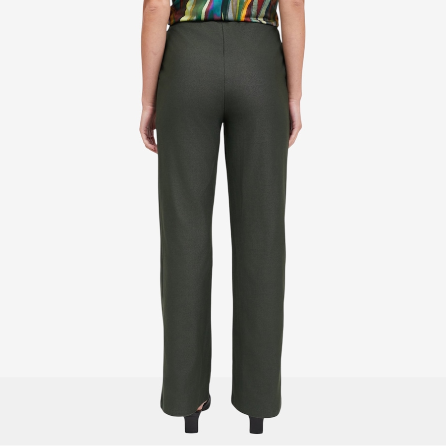 Image 122928_ALTMORE2.jpg, Product 122-928 / Price $79.99, Kim & Co. Deluxe Denim Knit Estelle Straight Pant from Kim & Co. on TSC.ca's Fashion department