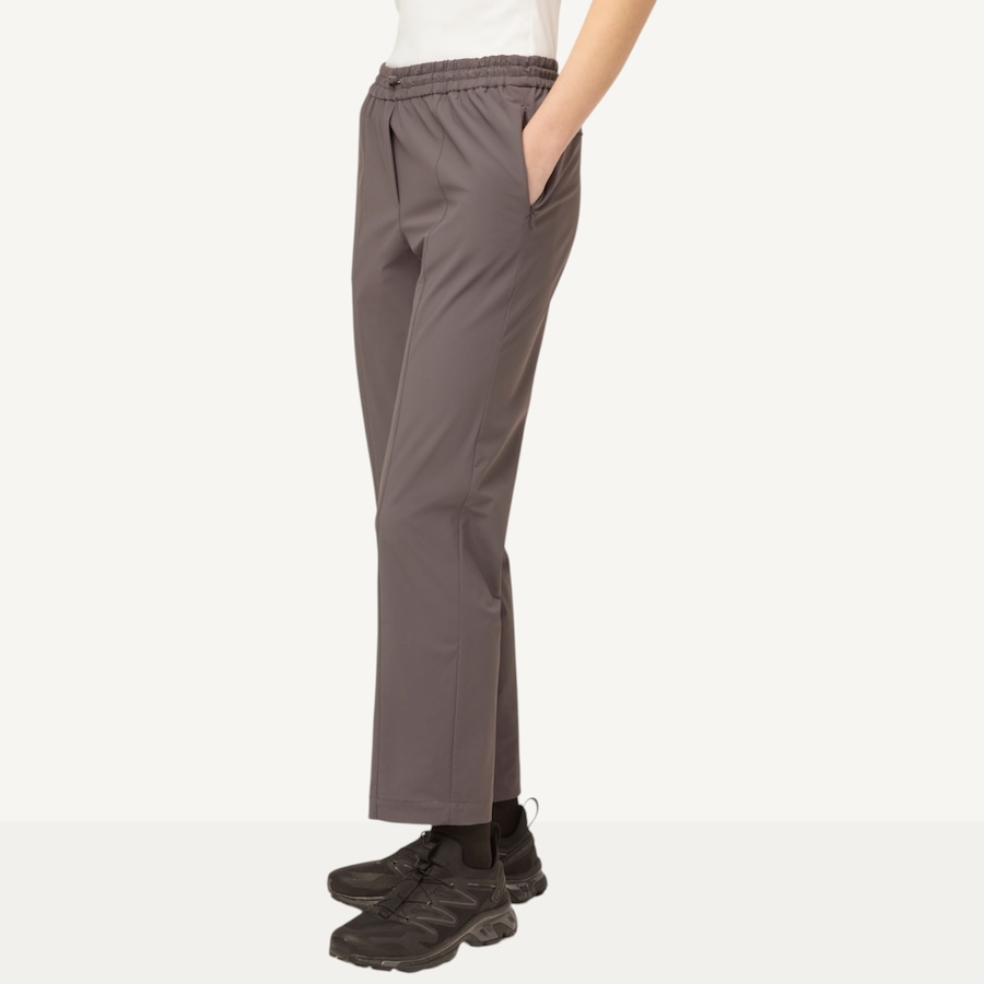 Image 123097_ALTMORE4.jpg, Product 123-097 / Price $120.00, Tilley Wanderer Pull-On Pant from Tilley on TSC.ca's Fashion department