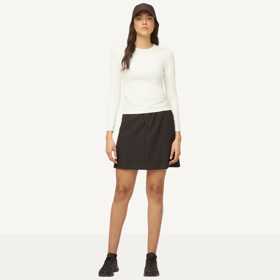Image 123101_ALTMORE1.jpg, Product 123-101 / Price $60.00, Tilley UPF Shade Crew Top from Tilley on TSC.ca's Fashion department