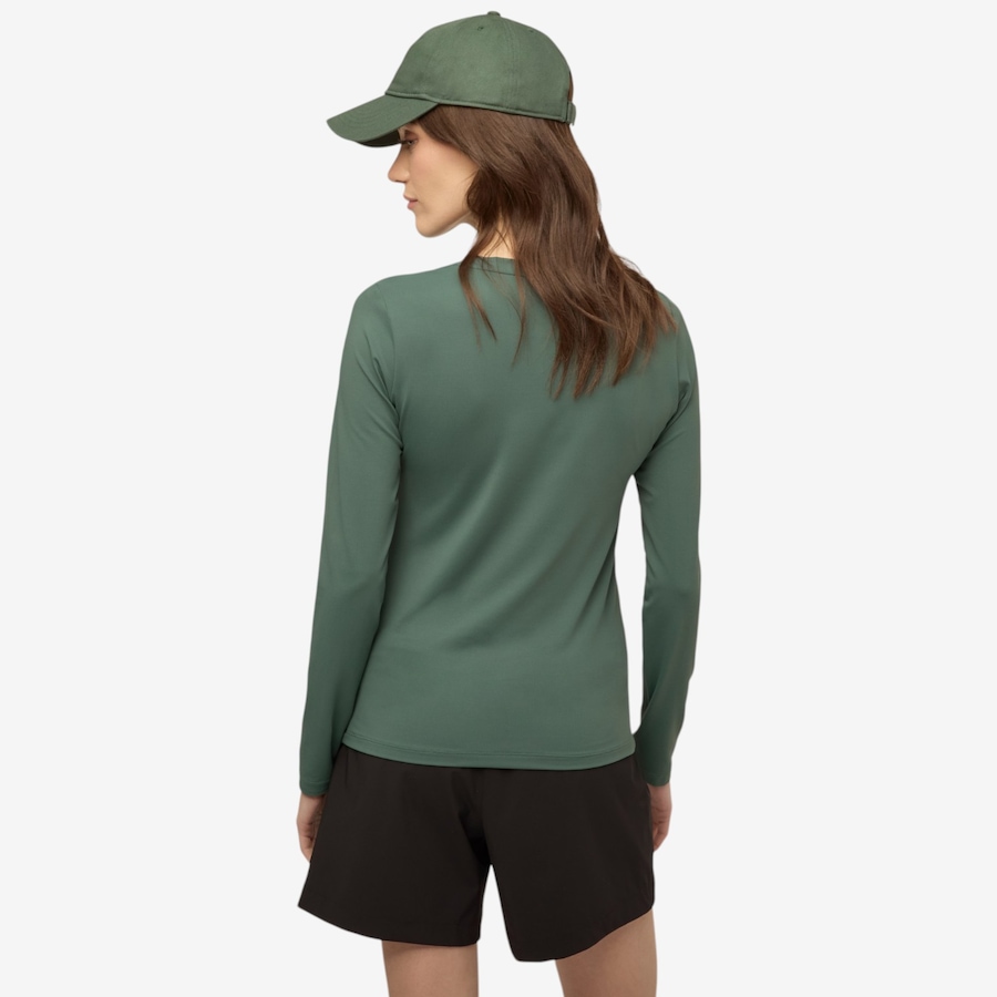 Image 123101_ALTMORE7.jpg, Product 123-101 / Price $60.00, Tilley UPF Shade Crew Top from Tilley on TSC.ca's Fashion department
