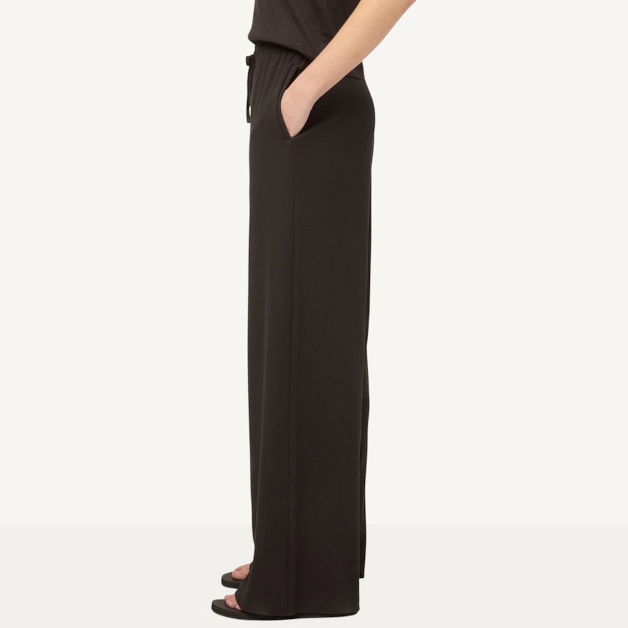 Image 123106_ALTMORE4.jpg, Product 123-106 / Price $95.00, Tilley Tencil Rib Pant from Tilley on TSC.ca's Fashion department