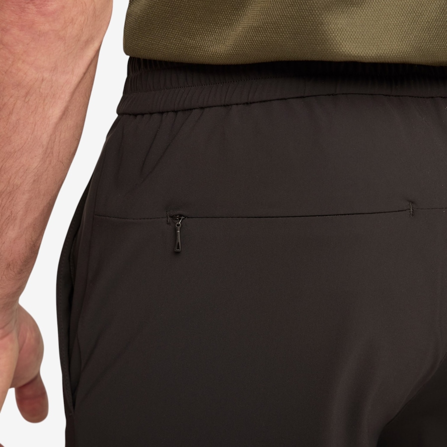 Image 123112_ALTMORE23.jpg, Product 123-112 / Price $160.00, Tilley Men's Wanderer Relaxed Traveler Pant from Tilley on TSC.ca's Fashion department
