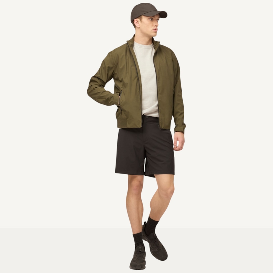 Image 123113_ALTMORE2.jpg, Product 123-113 / Price $140.00, Tilley Men's Wanderer Relaxed Traveler Short from Tilley on TSC.ca's Fashion department