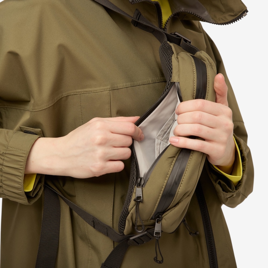Image 123118_ALTMORE8.jpg, Product 123-118 / Price $89.00, Tilley Rainshield Crossbody Bag from Tilley on TSC.ca's Fashion department