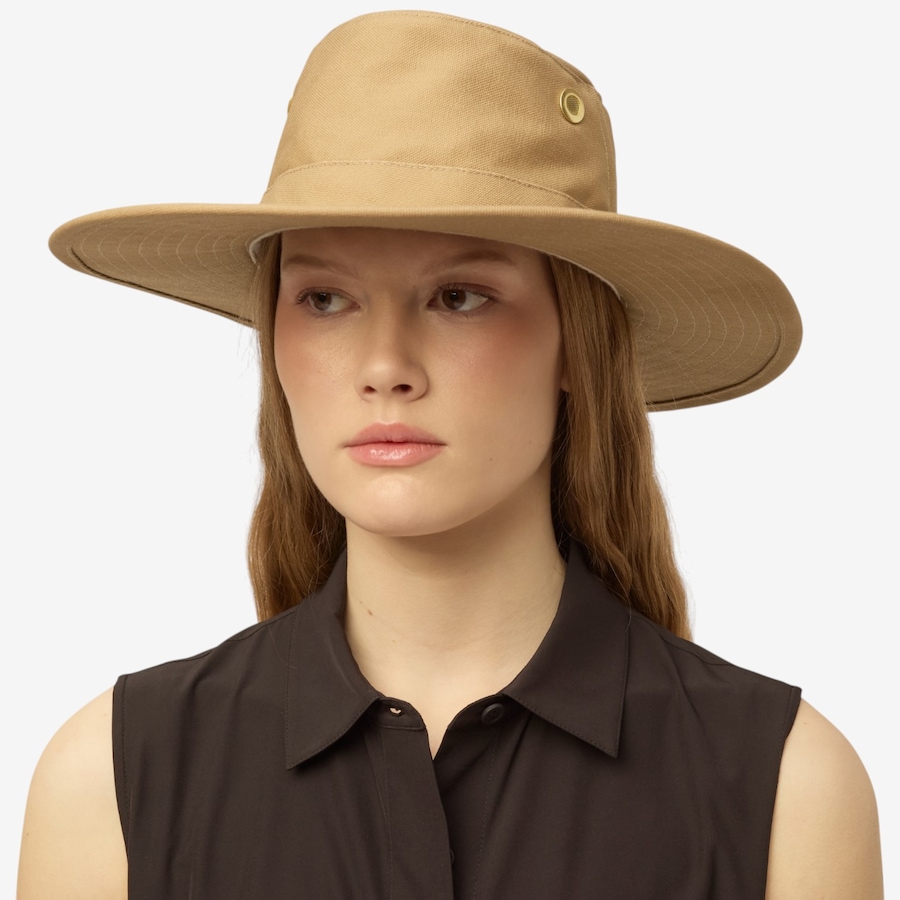 Image 123119_DKKI.jpg, Product 123-119 / Price $110.00, Tilley T2 Wide Brim Gardeners Hat from Tilley on TSC.ca's Fashion department