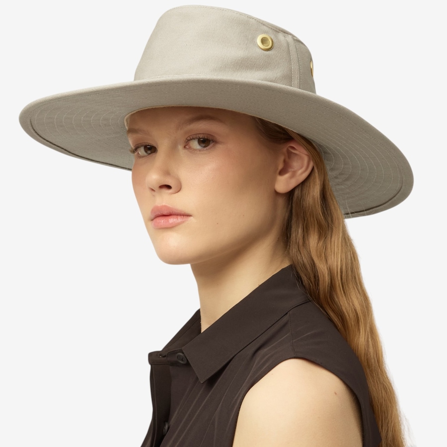 Image 123119_STN.jpg, Product 123-119 / Price $110.00, Tilley T2 Wide Brim Gardeners Hat from Tilley on TSC.ca's Fashion department