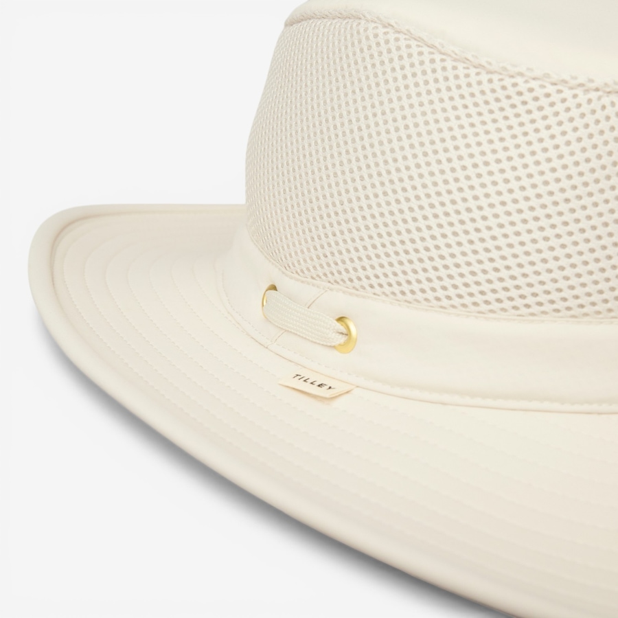 Image 123120_ALTMORE8.jpg, Product 123-120 / Price $99.00, Tilley Airflo Mesh Crown LTM8 Hat from Tilley on TSC.ca's Fashion department