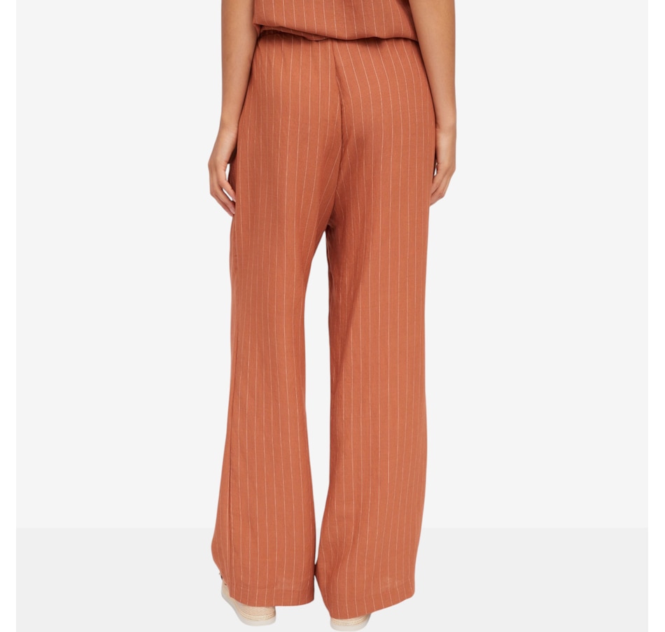 Image 123575_ALTMORE2.jpg, Product 123-575 / Price $79.99, Mr. Max Coastline Linen Blend Wide Leg Pant from Mr. Max on TSC.ca's Fashion department