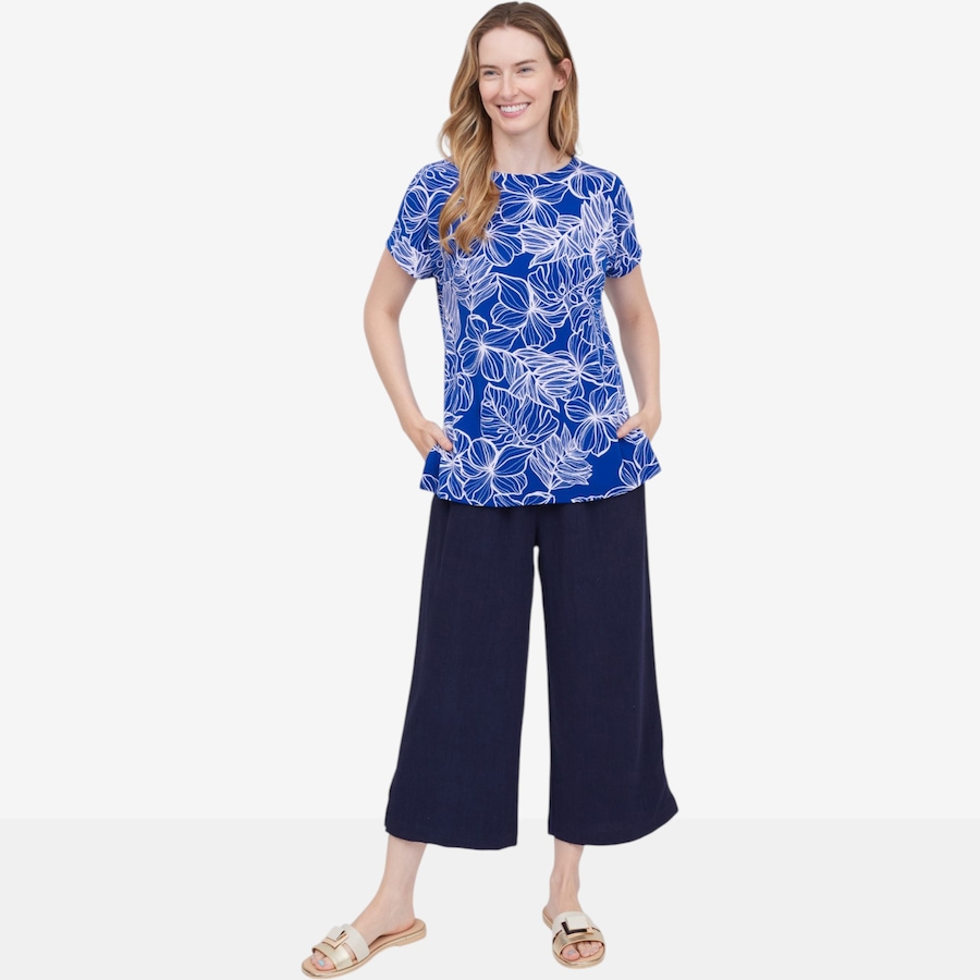 Image 123729_ALTMORE2.jpg, Product 123-729 / Price $49.99, Mr. Max Magic Linen Crop Pull-On Pant from Mr. Max on TSC.ca's Fashion department