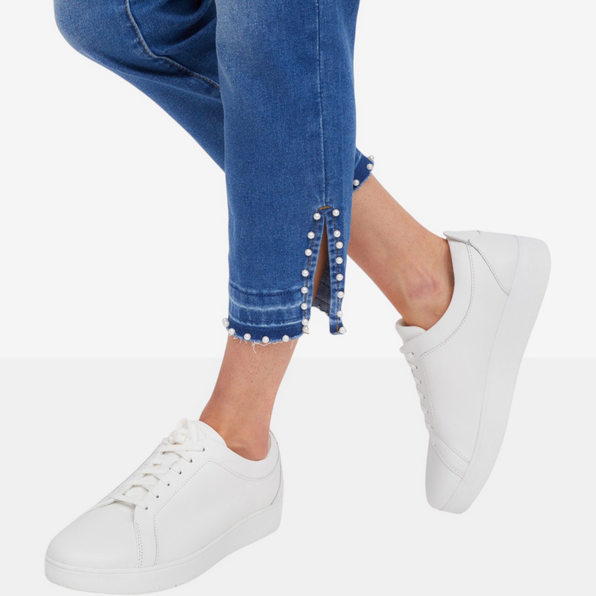 Mr. Max Stretch Denim Five Pocket Crop Jeans with Pearl Detail