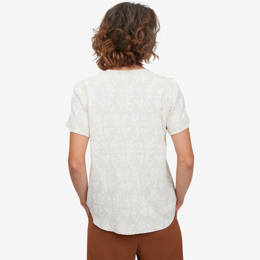Image 124008_ALTMORE4.jpg, Product 124-008 / Price $39.99, Mr. Max V-Neck Airflow Top from Mr. Max on TSC.ca's Fashion department