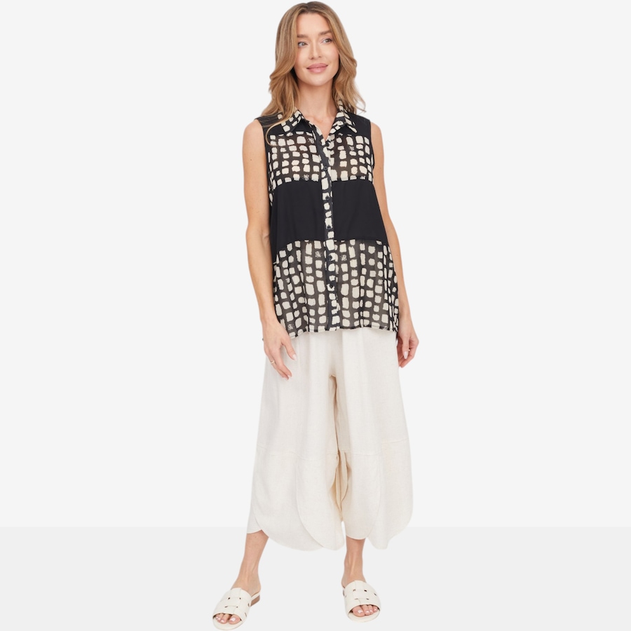 Image 124127_ALTMORE2.jpg, Product 124-127 / Price $99.99, Red Coral Linen Cotton Blend Tulip Hem Pant from Red Coral Fashions on TSC.ca's Fashion department