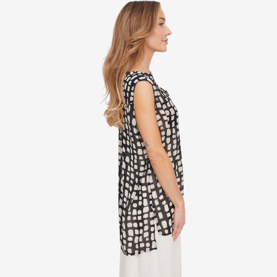 Image 124128_ALTMORE2.jpg, Product 124-128 / Price $74.99, Red Coral Notch Neck Print Top from Red Coral Fashions on TSC.ca's Fashion department