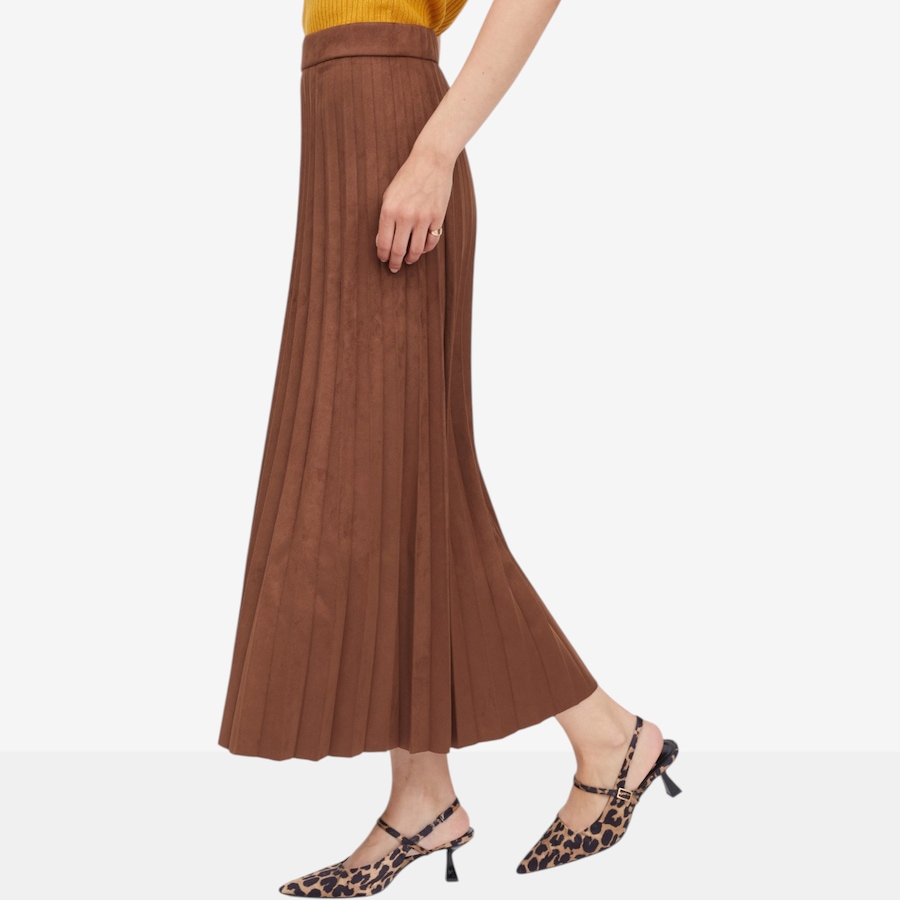 Image 124385_ALTMORE1.jpg, Product 124-385 / Price $79.00, claudia ev Pull On Pleated Skirt from claudia ev on TSC.ca's Fashion department