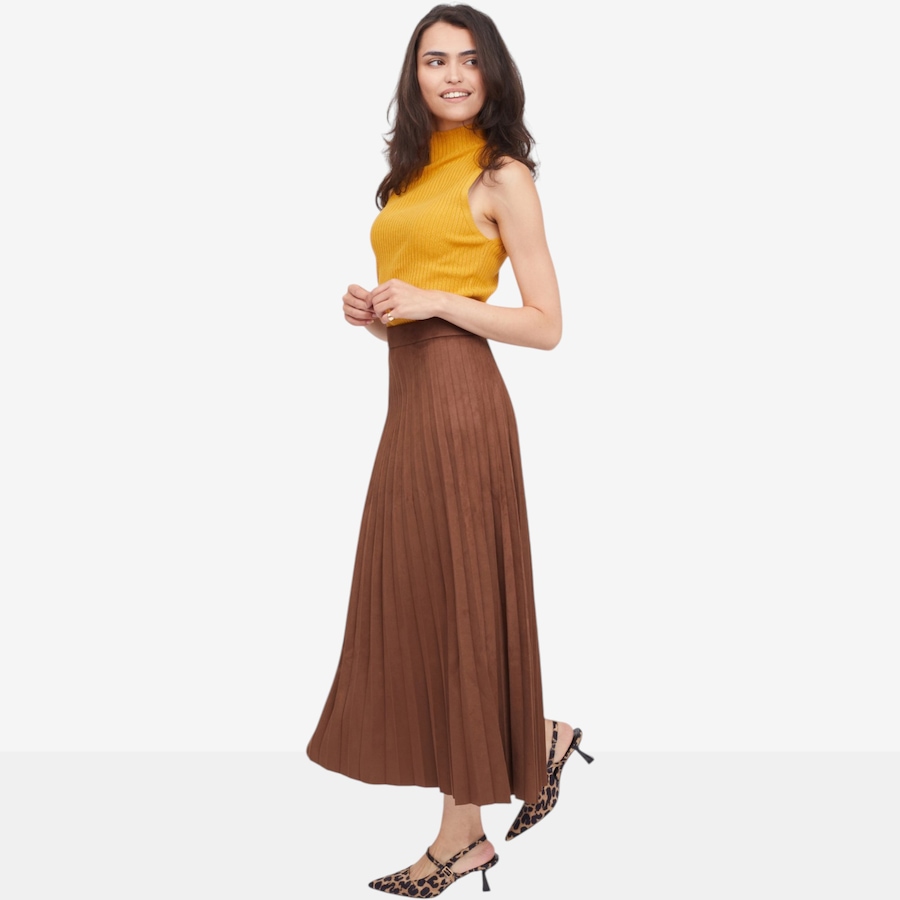 Image 124385_ALTMORE4.jpg, Product 124-385 / Price $79.00, claudia ev Pull On Pleated Skirt from claudia ev on TSC.ca's Fashion department