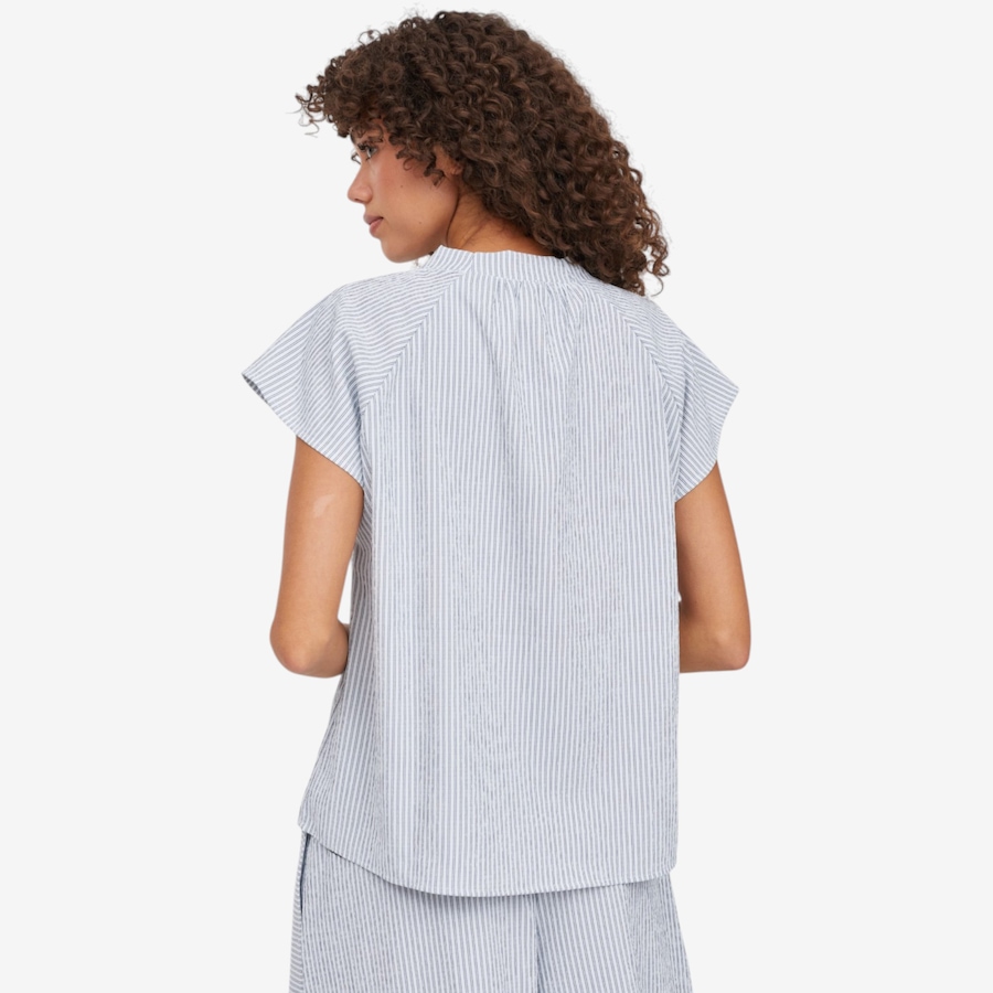Image 125021_ALTMORE4.jpg, Product 125-021 / Price $69.99, Kim & Co. Woven Roxy Short Dolman Sleeve Relaxed Top from Kim & Co. on TSC.ca's Fashion department