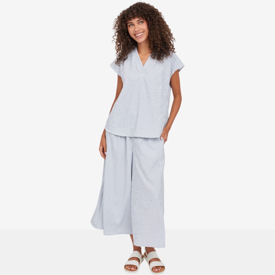 Image 125023_ALTMORE2.jpg, Product 125-023 / Price $74.99, Kim & Co. Woven Roxy Culottes from Kim & Co. on TSC.ca's Fashion department