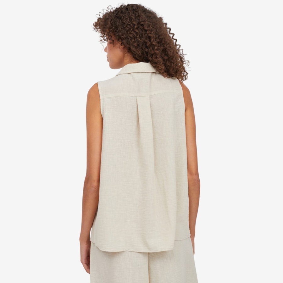 Image 125034_ALTMORE4.jpg, Product 125-034 / Price $69.99, Kim & Co. Linen Feel Sleeveless Shirt from Kim & Co. on TSC.ca's Fashion department