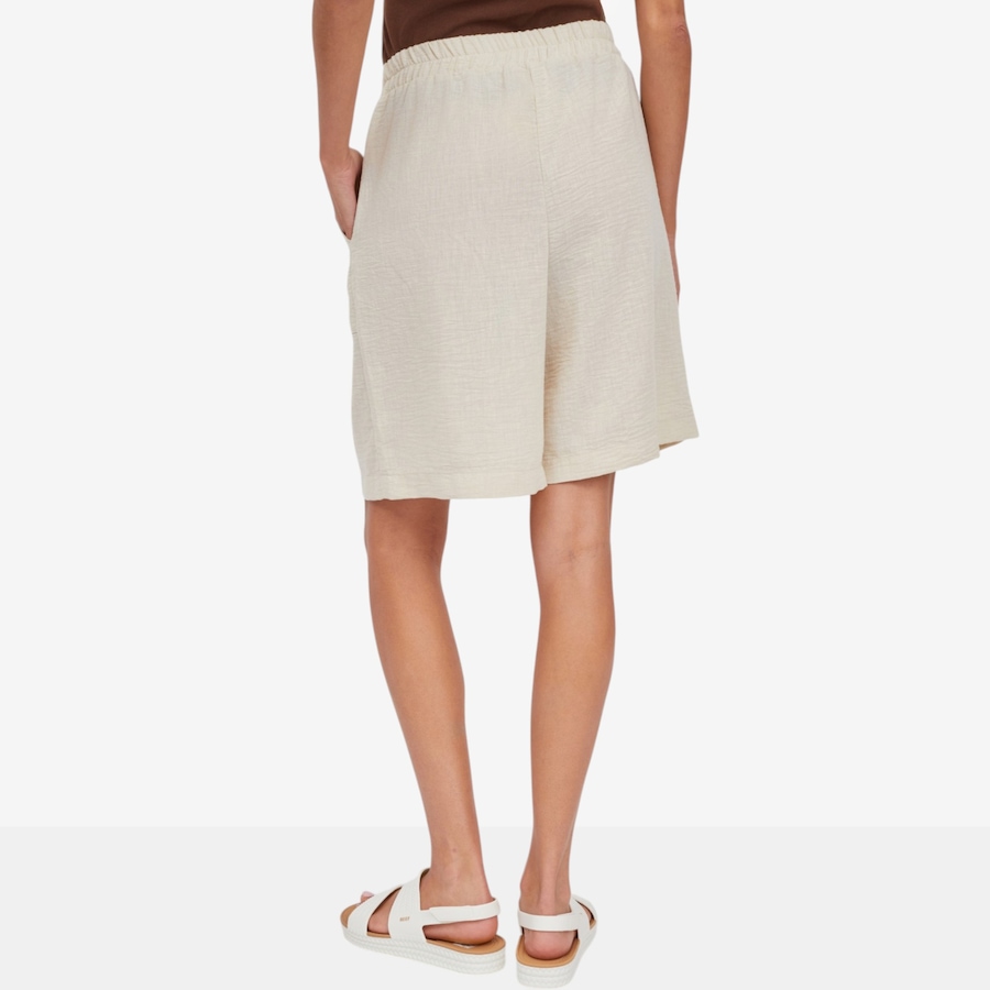 Image 125035_ALTMORE3.jpg, Product 125-035 / Price $39.88, Kim & Co. Linen Feel Shorts with Patch Pockets from Kim & Co. on TSC.ca's Fashion department