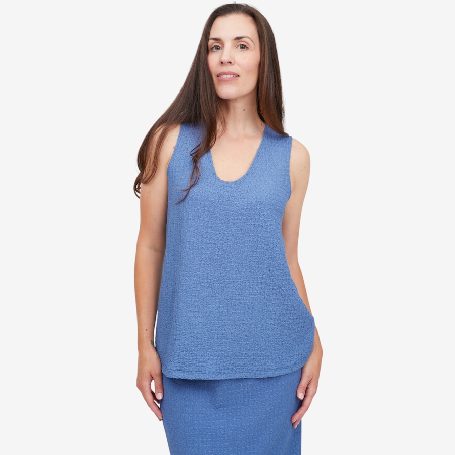 Image 125155_CHMBL.jpg, Product 125-155 / Price $58.99, Kim & Co. Mini Pop Sleeveless V-Neck Top from Kim & Co. on TSC.ca's Fashion department