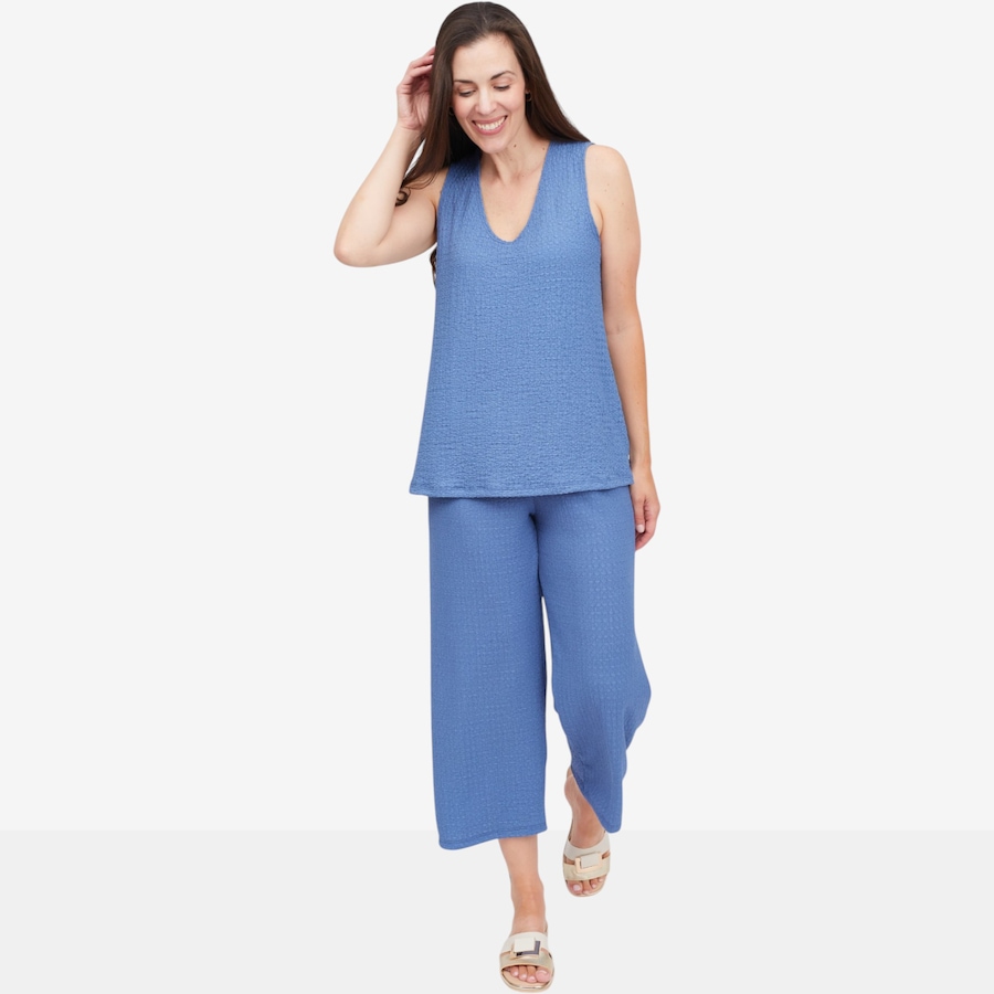 Image 125157_ALTMORE3.jpg, Product 125-157 / Price $74.99, Kim & Co. Mini Pop Knit Relaxed Cropped Pant from Kim & Co. on TSC.ca's Fashion department