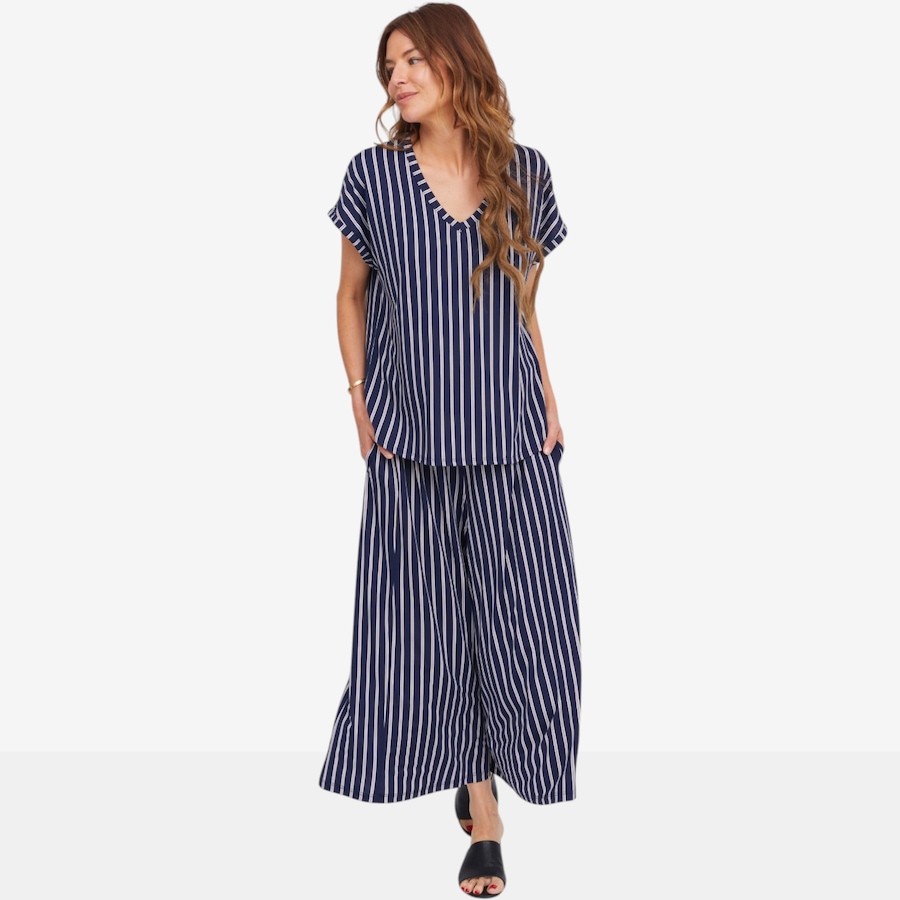 Image 125159_ALTMORE5.jpg, Product 125-159 / Price $79.99, Kim & Co. Brazil Knit Roxy Culottes from Kim & Co. on TSC.ca's Fashion department