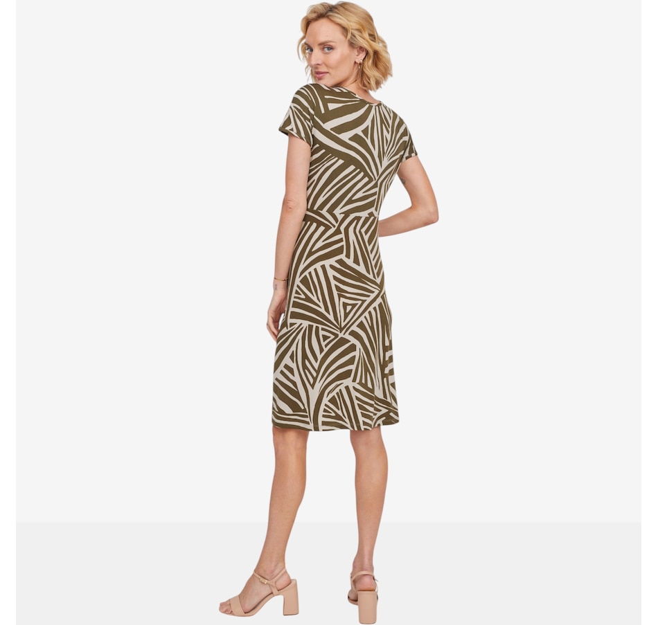 Image 125165_ALTMORE3.jpg, Product 125-165 / Price $64.99, Kim & Co. Brazil Knit Short Dolman Sleeve Dress with Pockets from Kim & Co. on TSC.ca's Fashion department