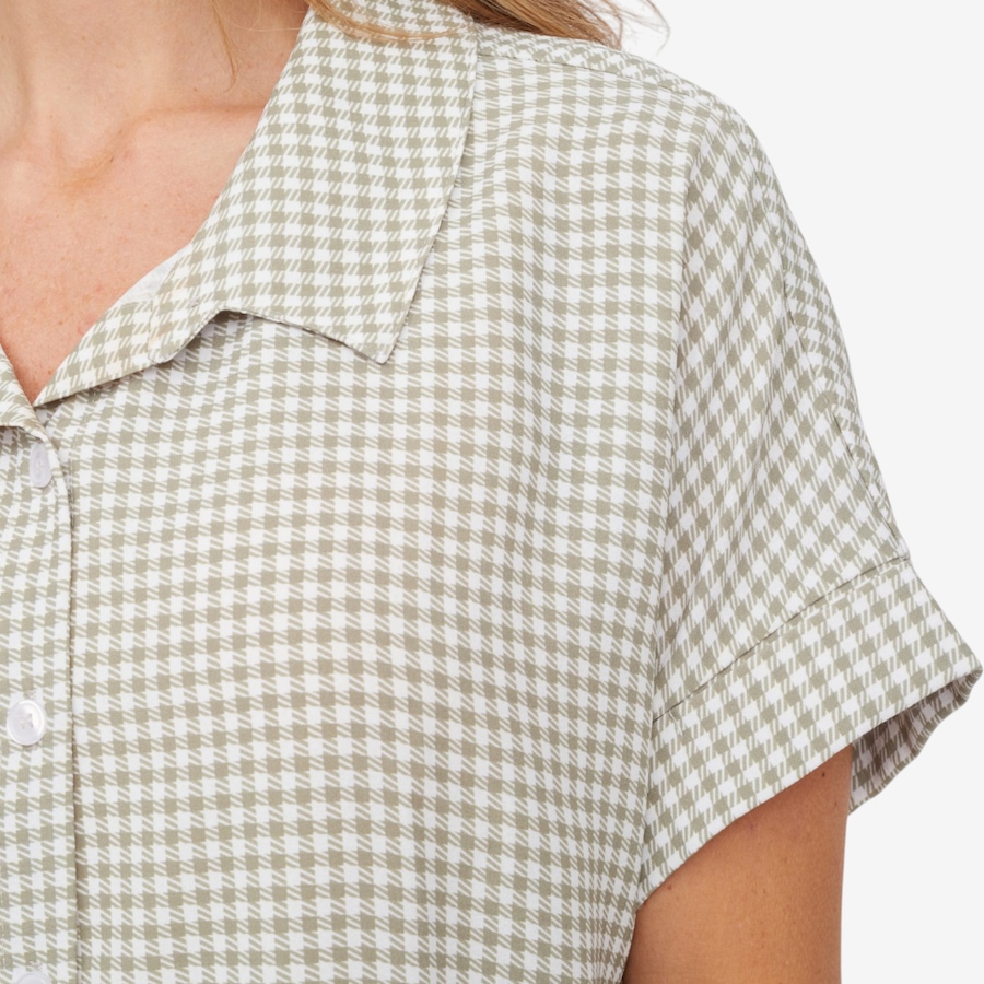 Image 125169_ALTMORE1.jpg, Product 125-169 / Price $39.88, Kim & Co. Crinkle Poplin Yassi Short Dolman Sleeve Shirt from Kim & Co. on TSC.ca's Fashion department