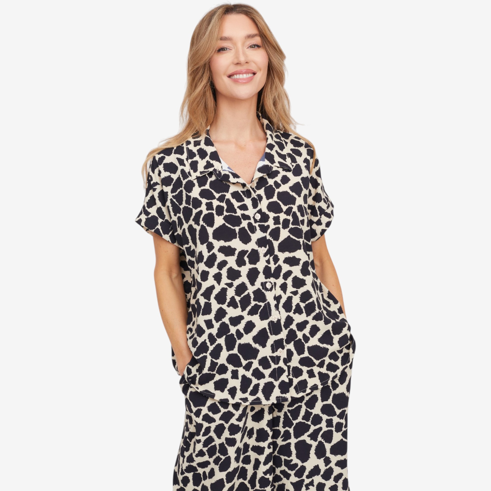 Kim & Co. Crinkle Poplin Yassi Short Dolman Sleeve Shirt - TSC.ca