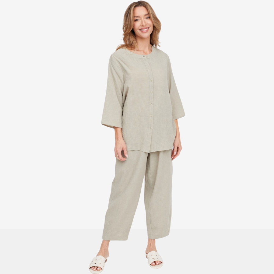 Image 125178_ALTMORE3.jpg, Product 125-178 / Price $84.99, Kim & Co. Linen Feel 3/4 Length Sleeve Shirt from Kim & Co. on TSC.ca's Fashion department