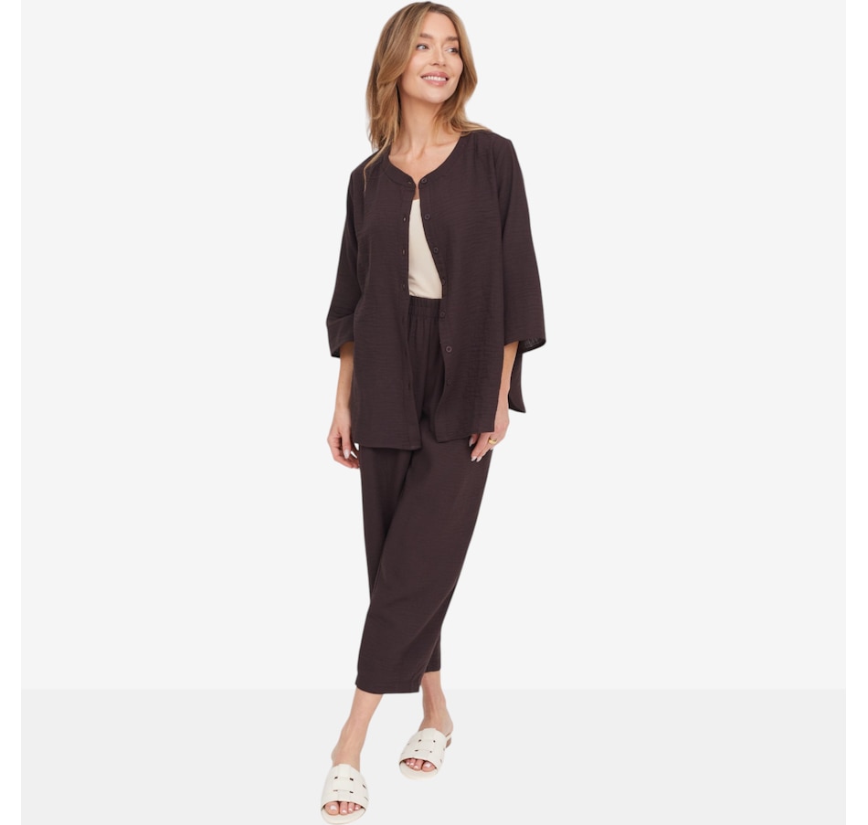 Image 125178_ALTMORE4.jpg, Product 125-178 / Price $74.99, Kim & Co. Linen Feel 3/4 Length Sleeve Shirt from Kim & Co. on TSC.ca's Fashion department