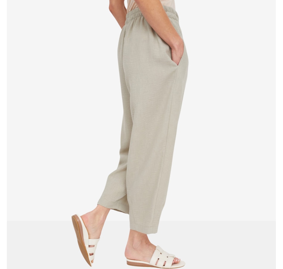 Image 125179_ALTMORE1.jpg, Product 125-179 / Price $67.99, Kim & Co. Linen Feel Ankle Length Carrot Pant from Kim & Co. on TSC.ca's Fashion department