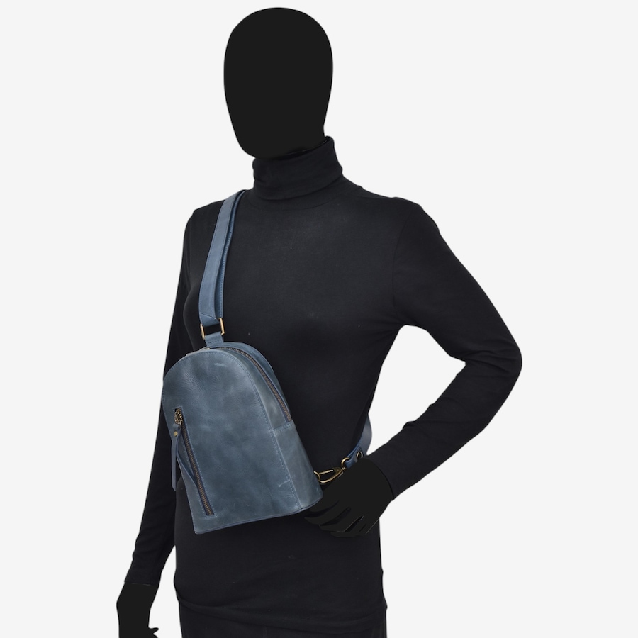 Image 125266_ALTMORE14.jpg, Product 125-266 / Price $230.00, Anuschka Heritage Leather Sling Bag from Anuschka Handbags on TSC.ca's Fashion department