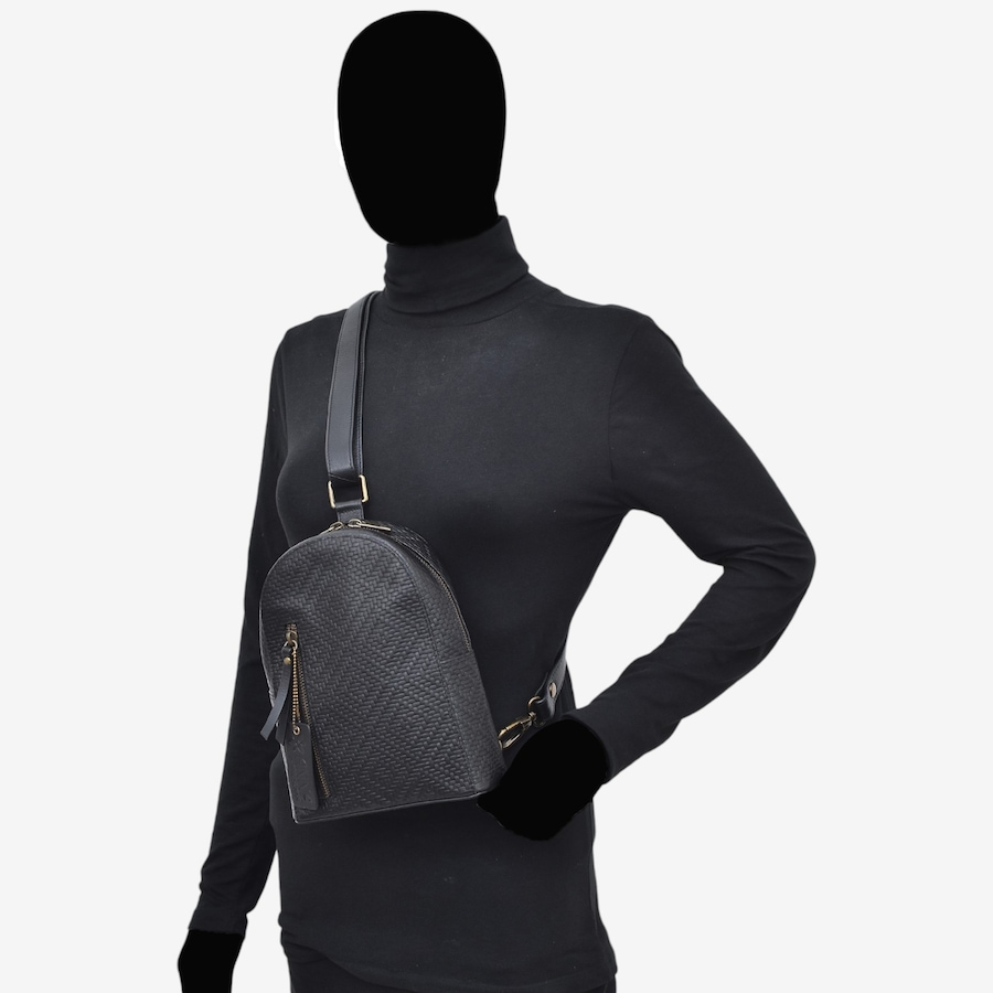 Image 125266_ALTMORE16.jpg, Product 125-266 / Price $230.00, Anuschka Heritage Leather Sling Bag from Anuschka Handbags on TSC.ca's Fashion department