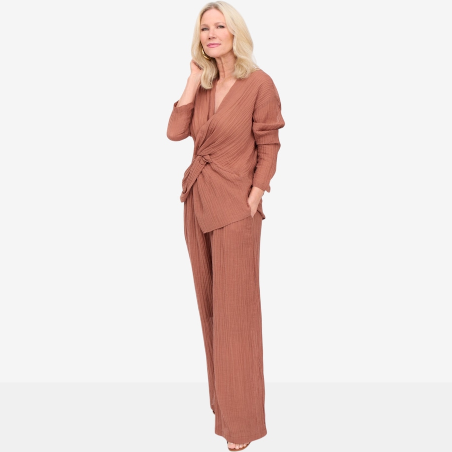 Image 125666_ALTMORE15.jpg, Product 125-666 / Price $90.88, Brian Bailey Knot Detail Tunic with Cami from Brian Bailey on TSC.ca's Fashion department