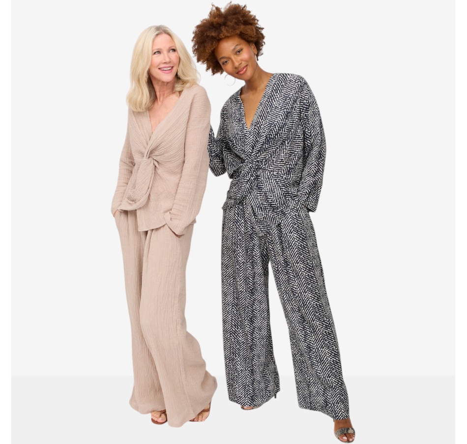 Image 125666_ALTMORE16.jpg, Product 125-666 / Price $89.99, Brian Bailey Knot Detail Tunic with Cami from Brian Bailey on TSC.ca's Fashion department