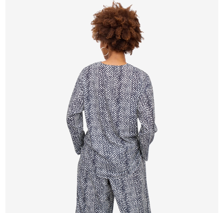 Image 125666_ALTMORE18.jpg, Product 125-666 / Price $89.99, Brian Bailey Knot Detail Tunic with Cami from Brian Bailey on TSC.ca's Fashion department