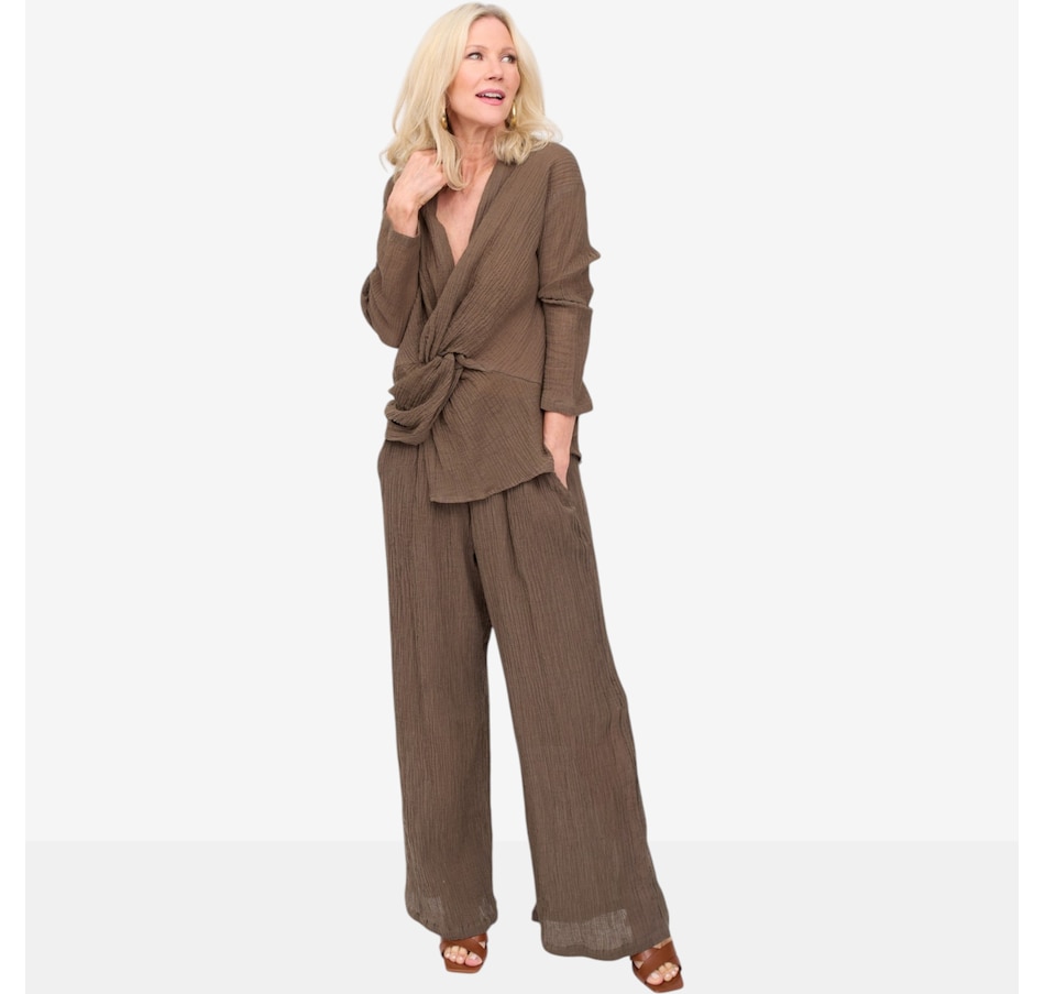 Image 125666_ALTMORE20.jpg, Product 125-666 / Price $89.99, Brian Bailey Knot Detail Tunic with Cami from Brian Bailey on TSC.ca's Fashion department