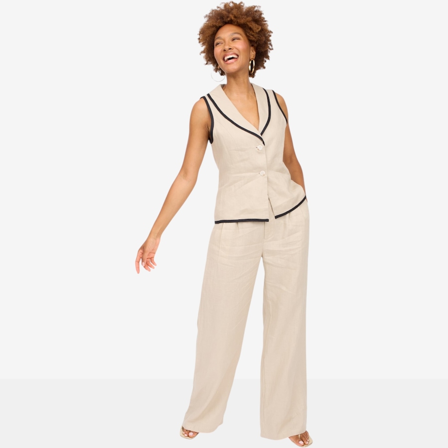 Image 125669_ALTMORE2.jpg, Product 125-669 / Price $69.88, Brian Bailey Linen Vest with Contrast Trim from Brian Bailey on TSC.ca's Fashion department