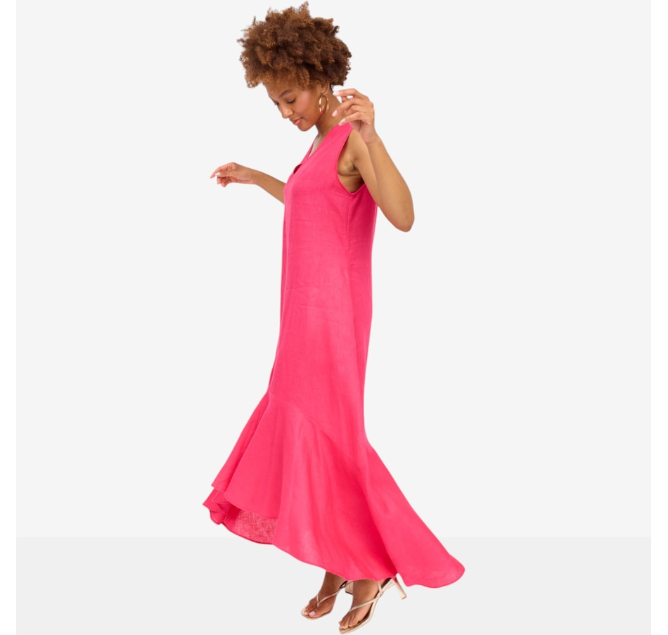 Image 125686_ALTMORE2.jpg, Product 125-686 / Price $190.00, Brian Bailey Sleeveless V-Neck Flared Dress from Brian Bailey on TSC.ca's Fashion department