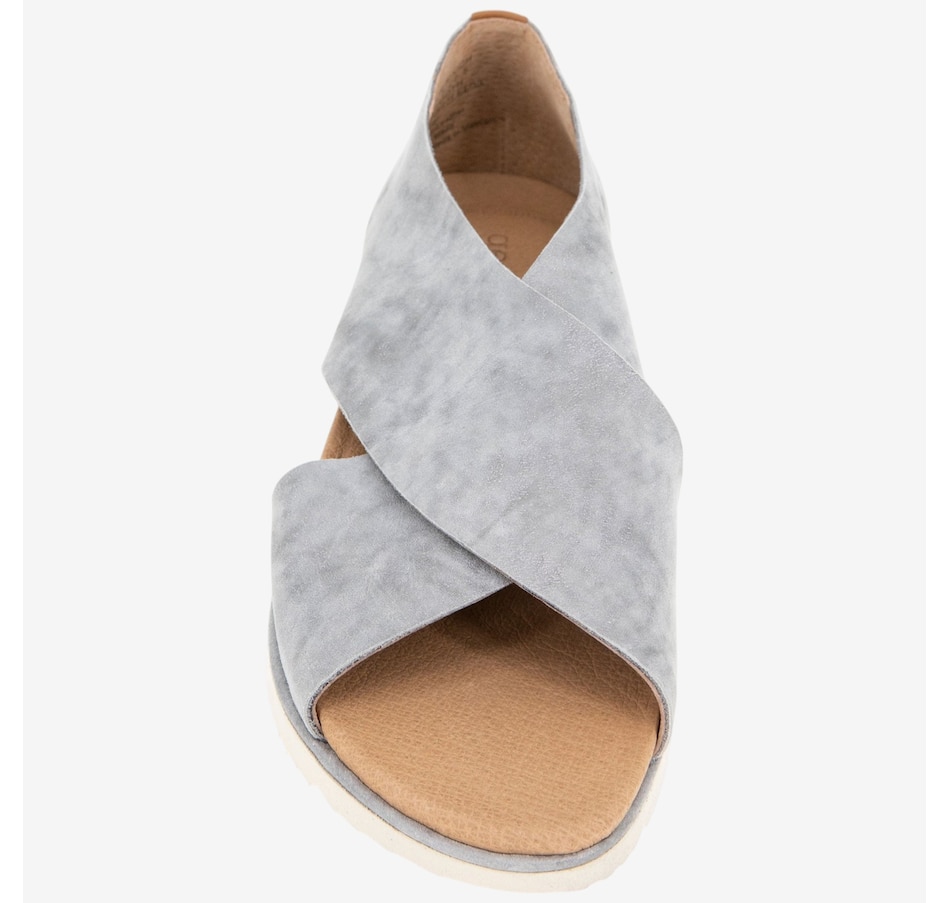 Image 126126_ALTMORE4.jpg, Product 126-126 / Price $225.00, Gentle Souls by Kenneth Cole: Leslie Sandal from Gentle Souls By Kenneth Cole on TSC.ca's Shoes department