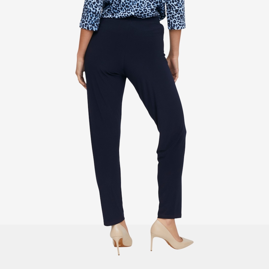Image 126478_ALTMORE1.jpg, Product 126-478 / Price $59.99, Kim & Co. Deluxe Brazil Knit Essential Narrow Leg Pant from Kim & Co. on TSC.ca's Fashion department
