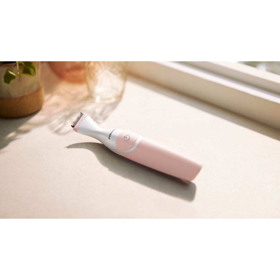 Image 127181_ALTMORE12.jpg, Product 127-181 / Price $44.99, Philips Bikini Trimmer Series 2000 from Philips on TSC.ca's Beauty department