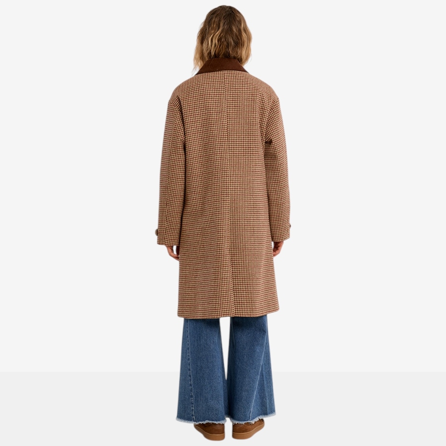 Image 134182_ALTMORE1.jpg, Product 134-182 / Price $212.40, Molly Bracken Notch Collar Coat from Molly Bracken on TSC.ca's Fashion department